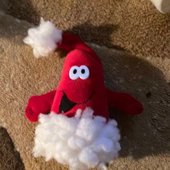 Collectible Vintage Retired Dandee Merry Beans Eckerd’s red Christmas plush - Picture 1 of 6